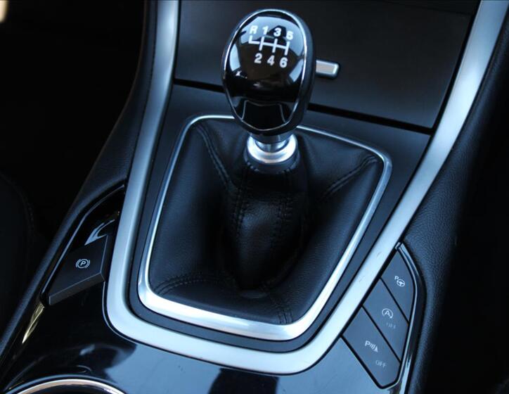 Ford Galaxy 13