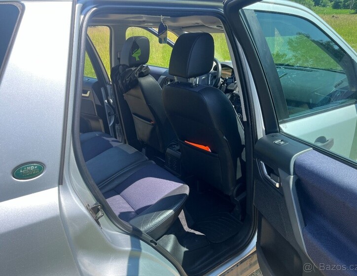 Land Rover Freelander 8