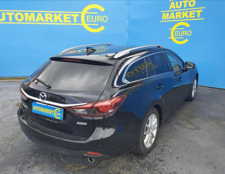 Mazda 6 4