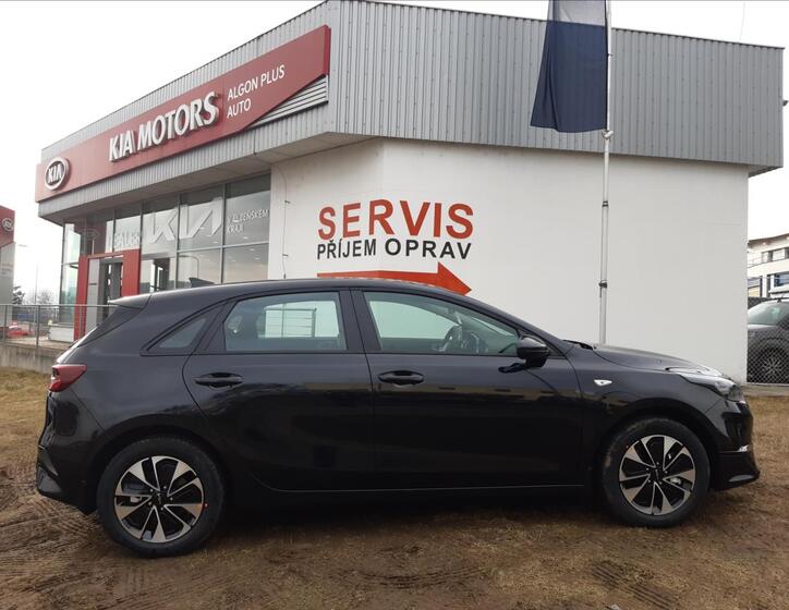 KIA Ceed 5
