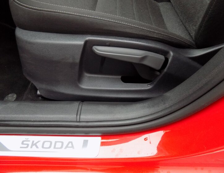 Škoda Octavia 23