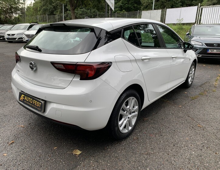 Opel Astra 5