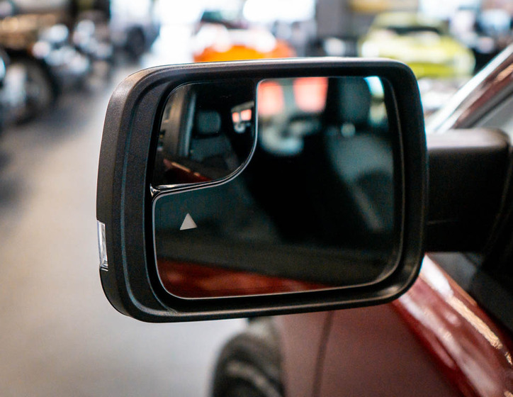 Dodge RAM 32