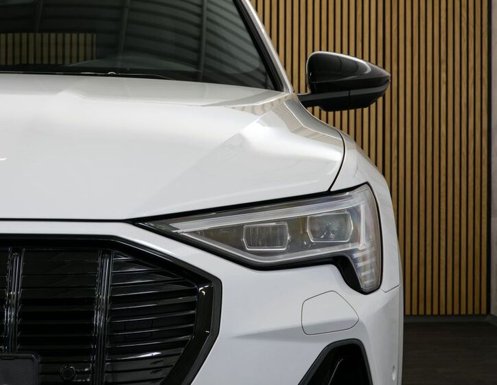 Audi e-tron 7