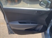 Hyundai i10 9