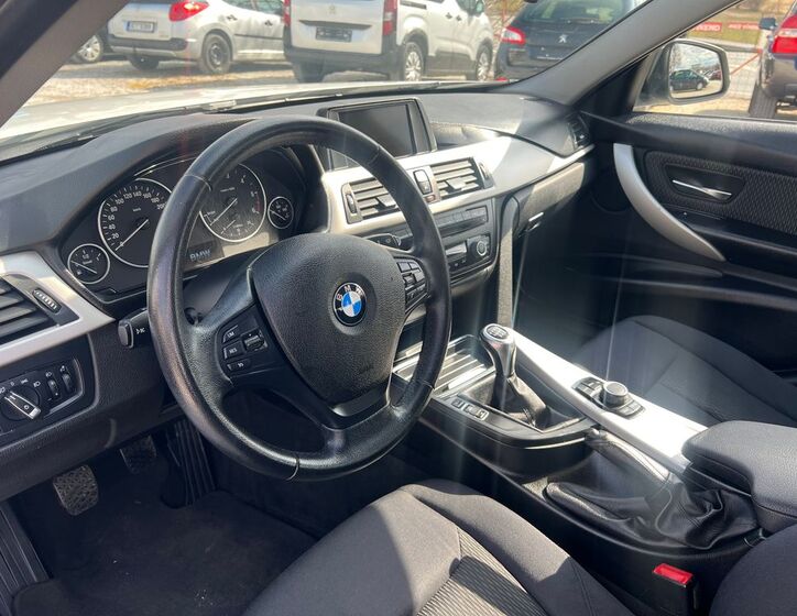 BMW Řada 3 14