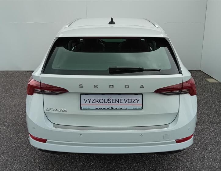Škoda Octavia 8