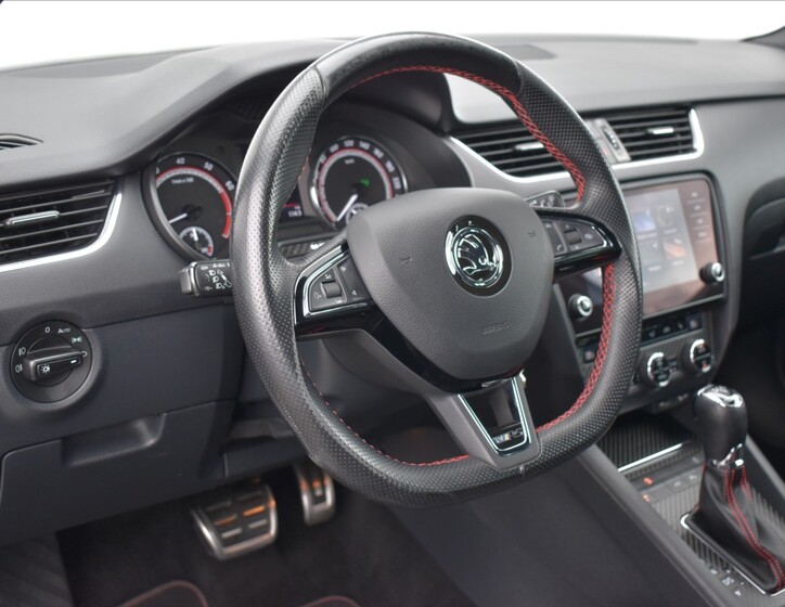 Škoda Octavia 24