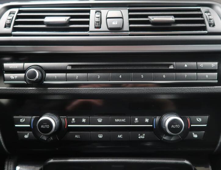 BMW Řada 5 27