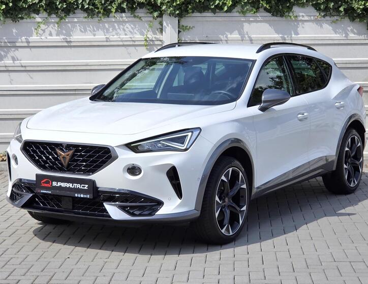 Cupra Formentor 3