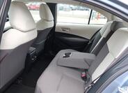 Toyota Corolla 13