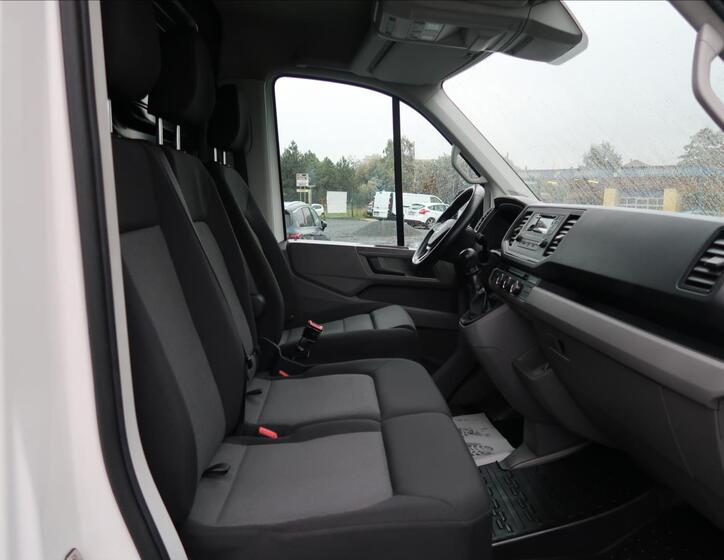 Volkswagen Crafter 13