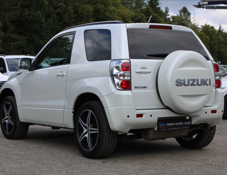 Suzuki Grand Vitara 7