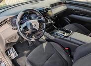 Hyundai Tucson 4