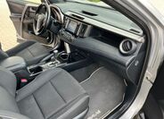 Toyota RAV4 17