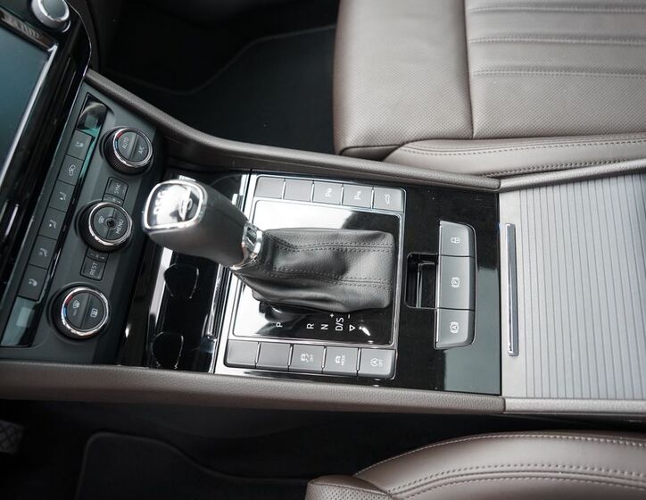Škoda Superb 42