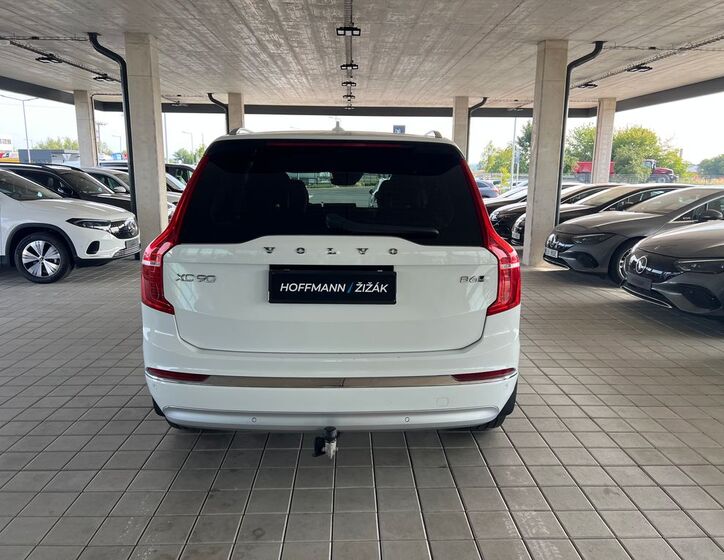 Volvo XC90 6
