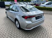 Toyota Corolla 4