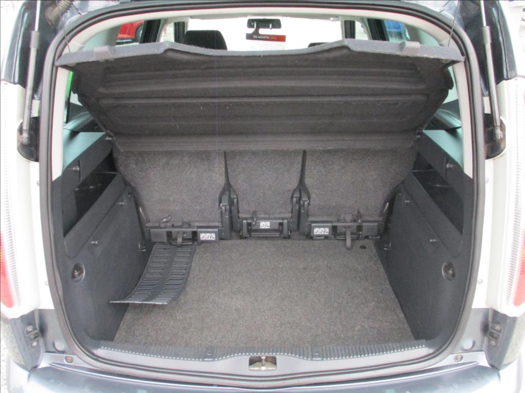 Škoda Roomster