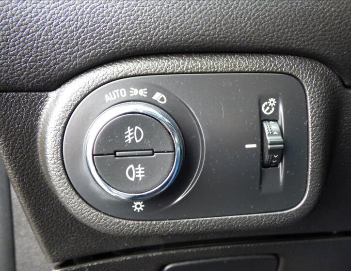 Opel Zafira 18