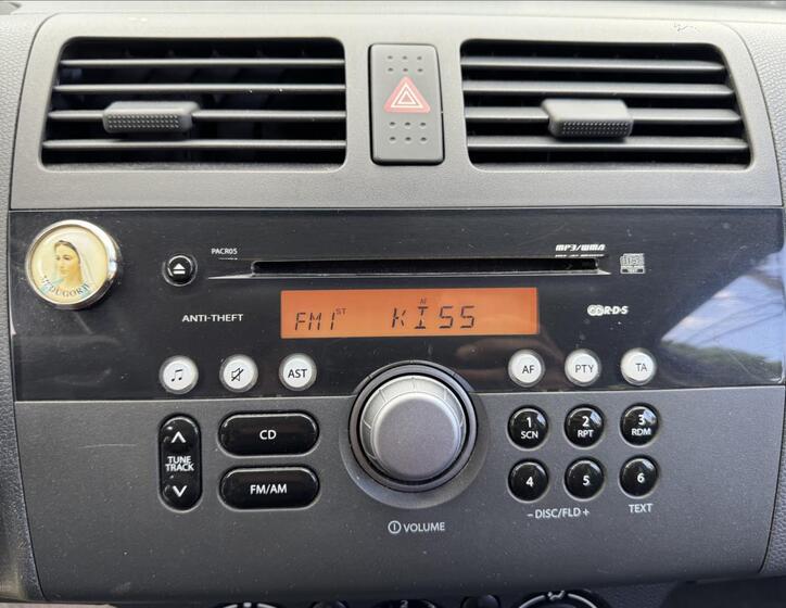 Suzuki Swift 36