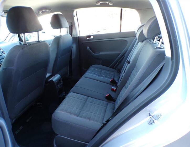 Volkswagen Golf Plus 19