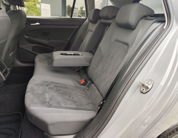 Volkswagen Golf 12
