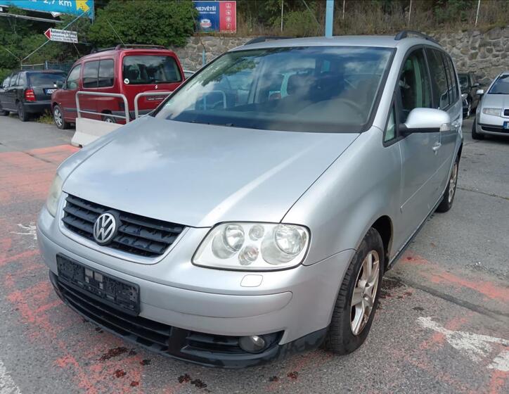 Volkswagen Touran 3