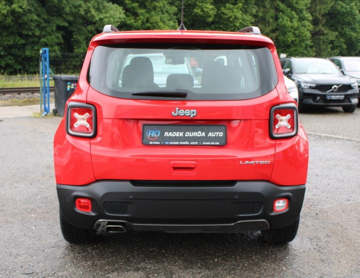 Jeep Renegade 6