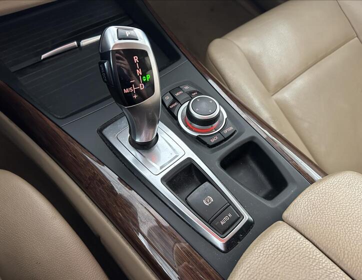 BMW X5 17