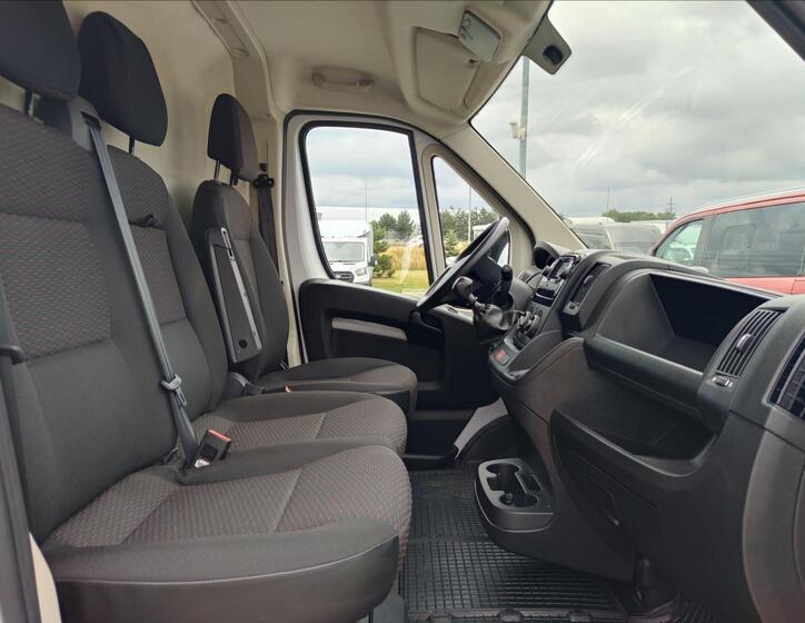Opel Movano 15