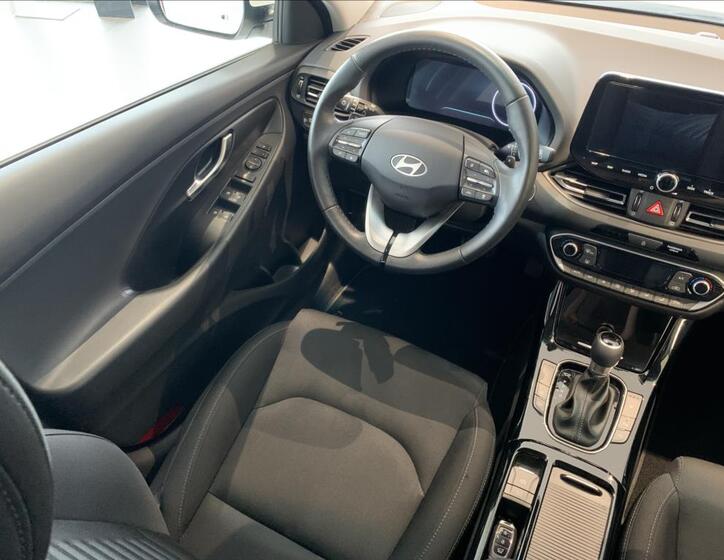 Hyundai i30 19