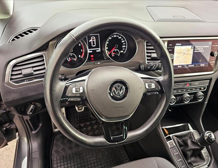 Volkswagen Golf Sportsvan 11
