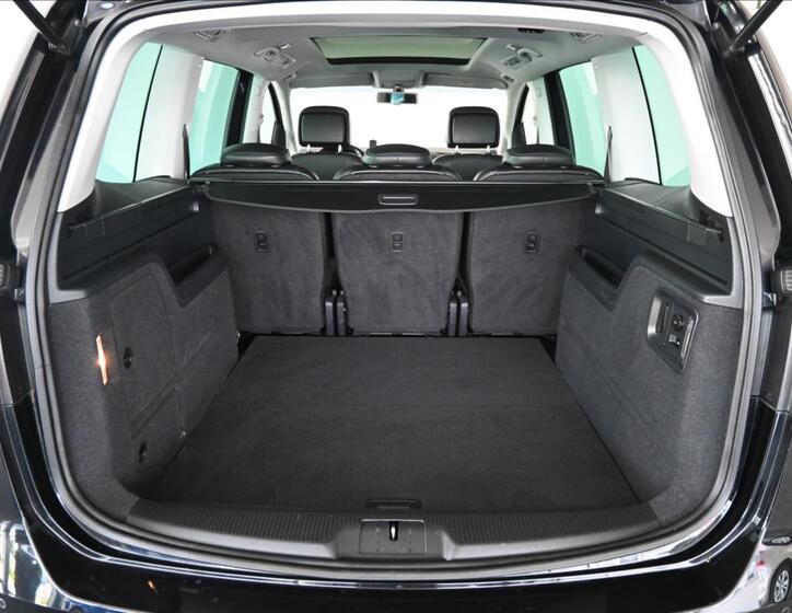 Volkswagen Sharan 6