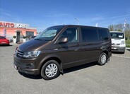 Volkswagen Caravelle 11
