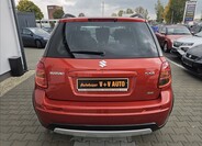 Suzuki SX4 7