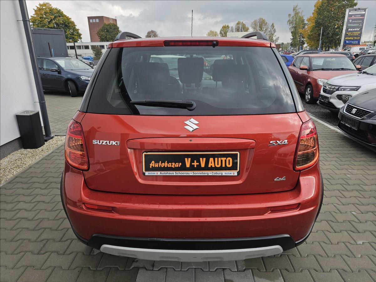 Suzuki SX4