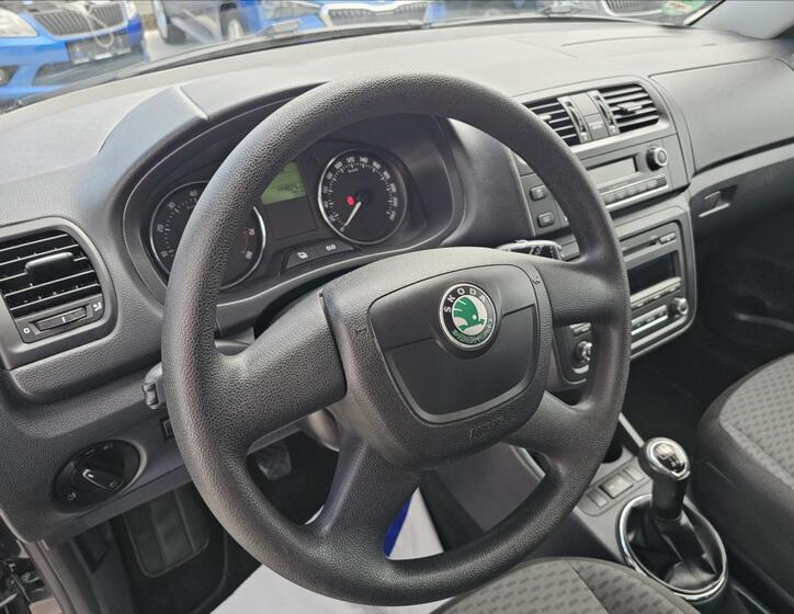 Škoda Fabia 12
