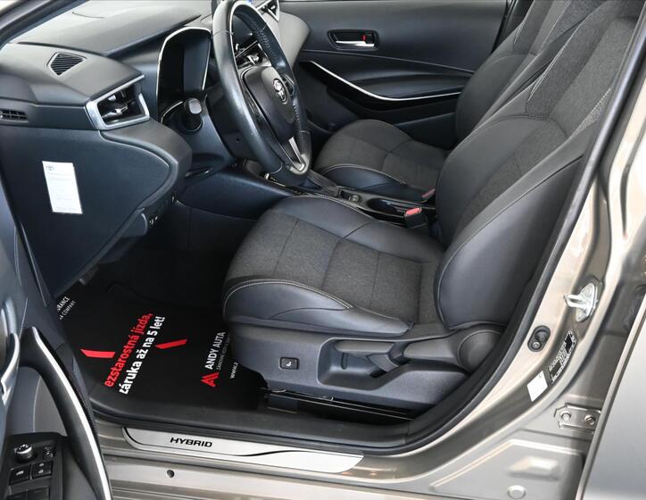 Toyota Corolla 9