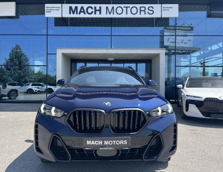BMW X6 4