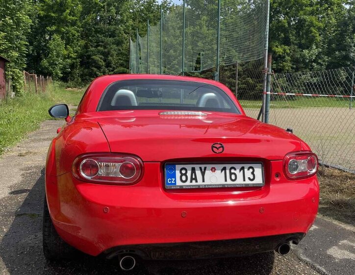 Mazda MX-5 2