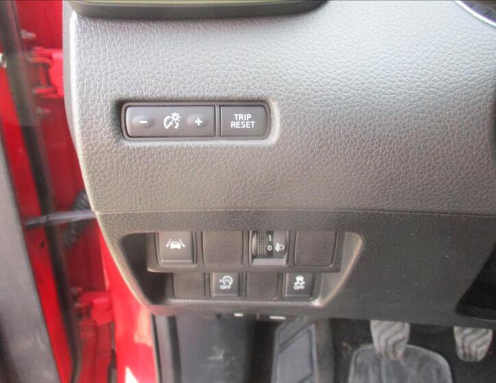 Nissan Qashqai 24