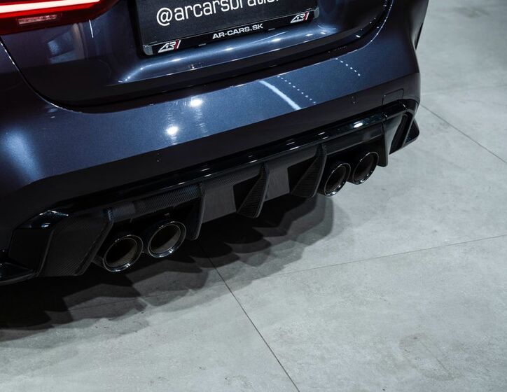 BMW M4 34