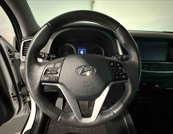 Hyundai Tucson 10