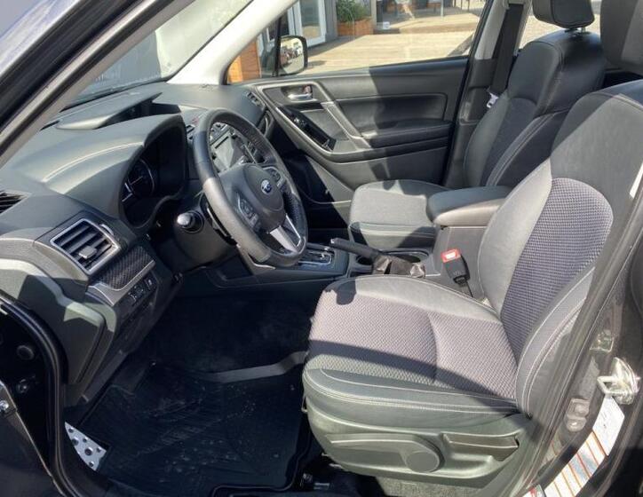 Subaru Forester 10