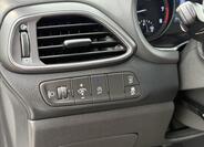 Hyundai i30 10