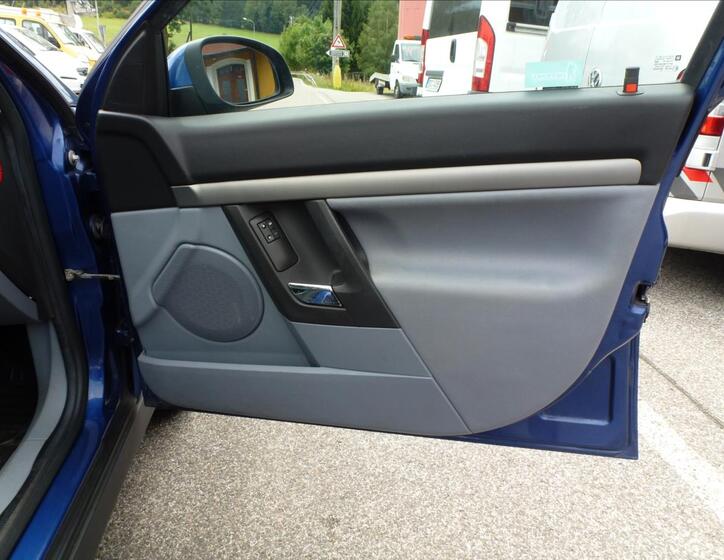 Opel Vectra 24
