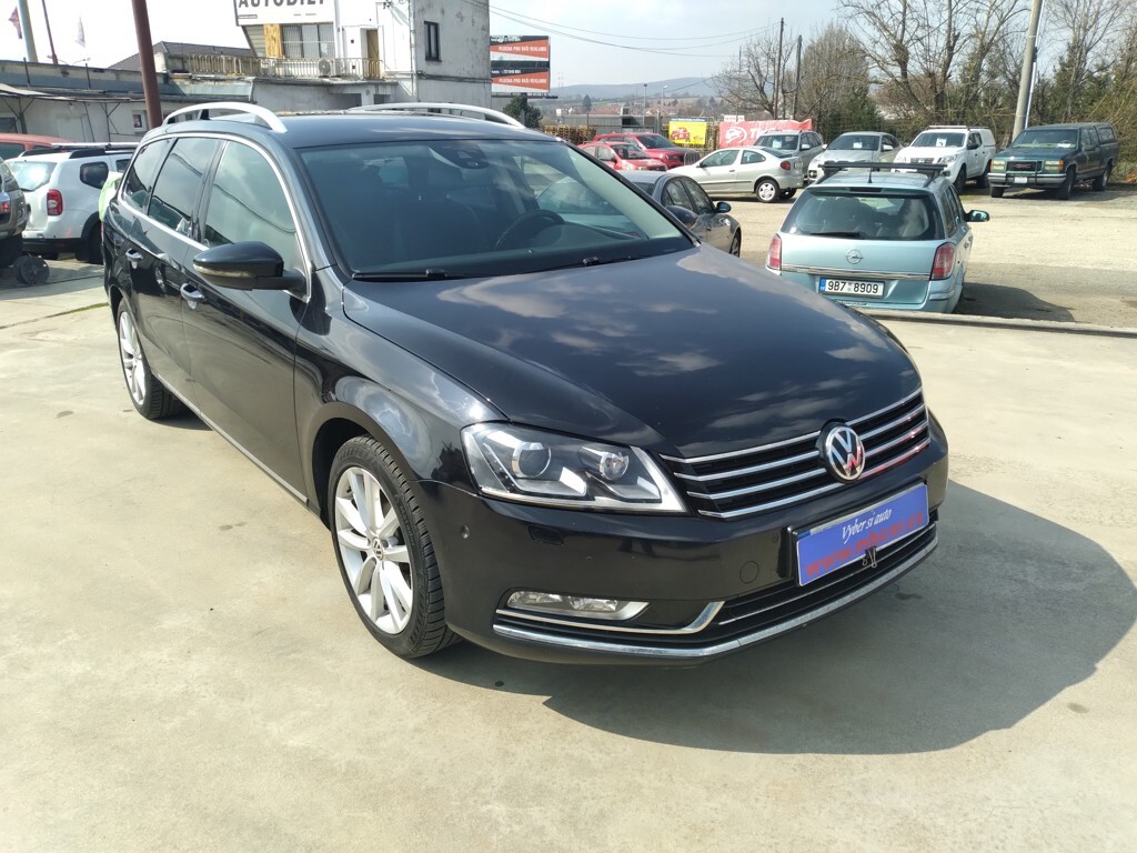 Volkswagen Passat 1
