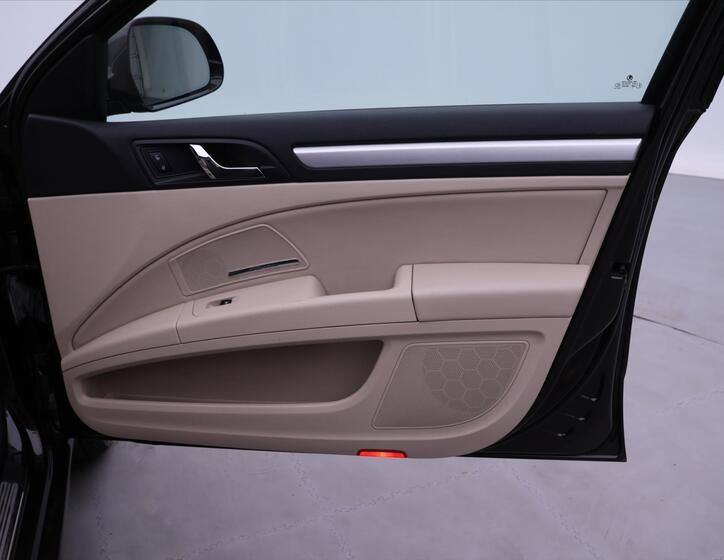Škoda Superb 14