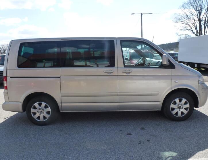Volkswagen Multivan 6